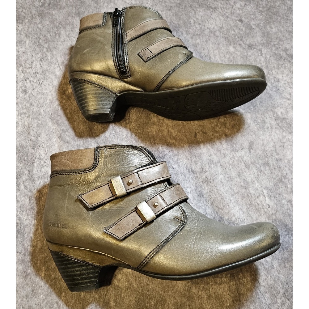 Taos Alto Gray Belted ankle Booties Women's SZ 7/38 Western,Boho,Casual,Cowboy